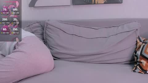 puddingpantie online show from March 22, 8:40 am