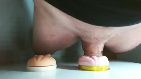 Snapshot of pude90 chatting on September 23, 4:59 am PuDe90 online show from September 23, 4:59 am