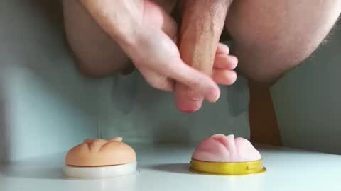 Snapshot of pude90 chatting on October 14, 6:36 am PuDe90 online show from October 14, 6:36 am