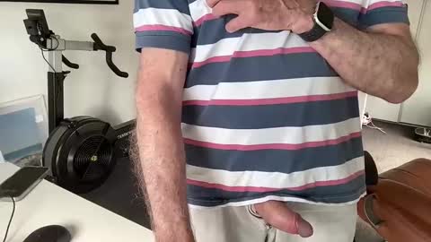 puffiest online show from January 1, 10:46 pm