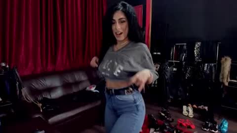 MissPuffyLove online show from March 26, 10:04 pm