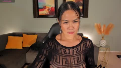 Pui Yee  online show from January 6, 6:10 pm