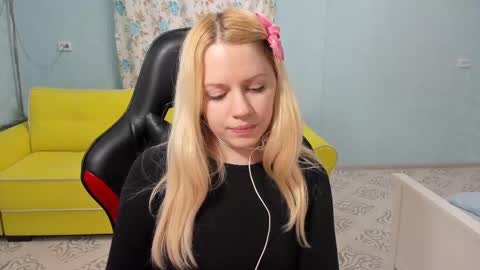 Victoria online show from March 3, 11:33 am