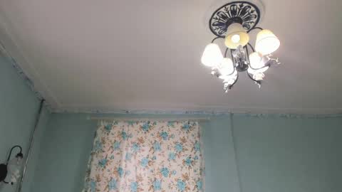 Victoria online show from April 21, 2:51 am