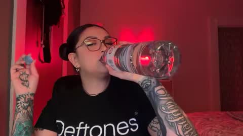 Pumpkin bunny online show from March 2, 2:47 am