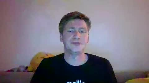 punkindrublic25 online show from March 10, 2:27 am