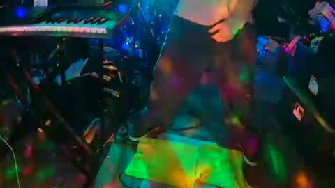 punkrunr083 online show from March 2, 7:59 am