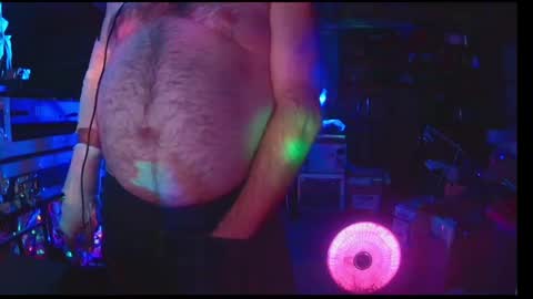 punkrunr083 online show from April 29, 8:51 am