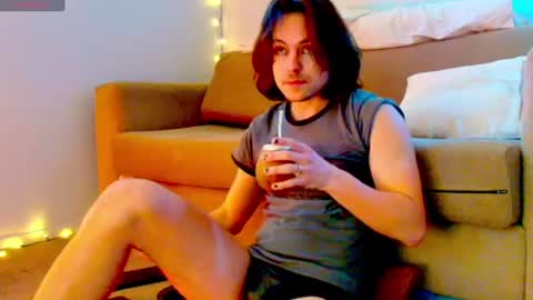 Snapshot of punktwink420 chatting on July 1, 11:48 pm Punktwink420 online show from July 1, 11:48 pm