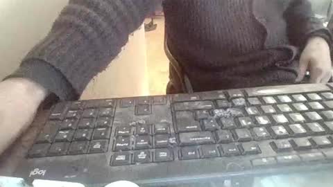 pup_y online show from February 8, 9:13 am