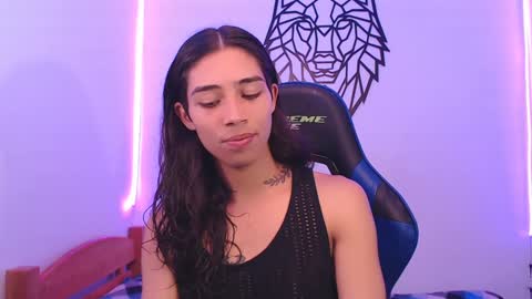 Cris online show from December 19, 4:46 pm