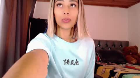 Cris online show from September 29, 3:06 pm