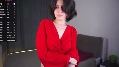 Ariana online show from April 8, 6:52 pm