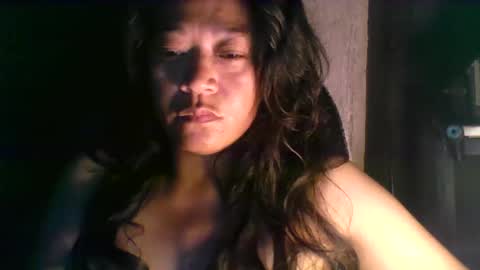 Snapshot of pure_sweetasian chatting on November 17, 3:40 pm pure_sweetasian online show from November 17, 3:40 pm