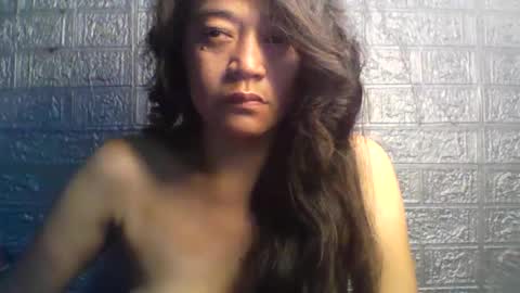 Snapshot of pure_sweetasian chatting on May 12, 8:39 pm pure_sweetasian online show from May 12, 8:39 pm