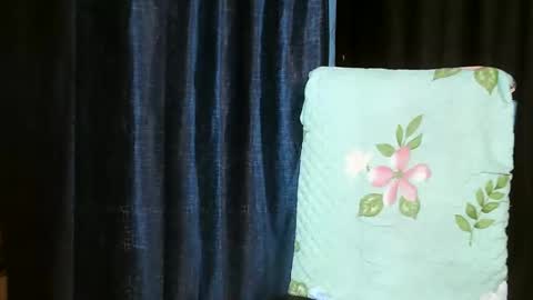 Pureannuals online show from April 2, 2:53 am