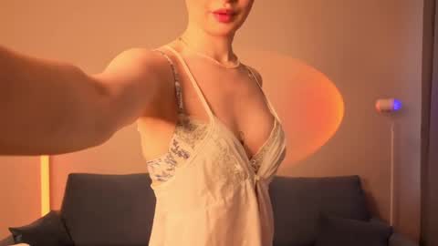 Eva online show from May 26, 3:24 am