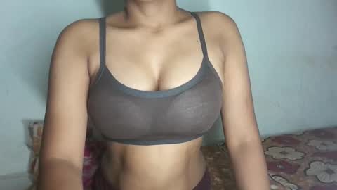 Snapshot of pureelove chatting on February 20, 9:32 am Your love online show from February 20, 9:32 am