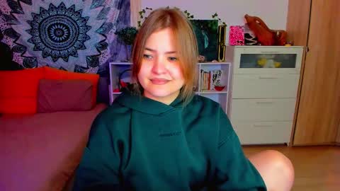 Snapshot of purehanna chatting on November 28, 12:41 pm Miss Hanna online show from November 28, 12:41 pm