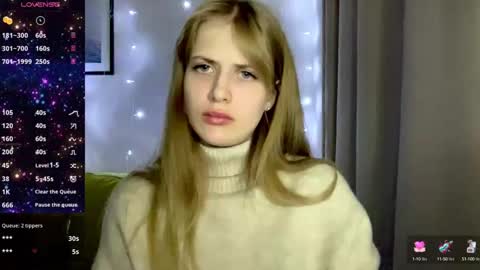 Snapshot of puremiraclealis chatting on December 12, 12:38 am Alicia online show from December 12, 12:38 am