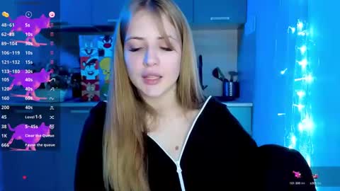 Snapshot of puremiraclealis chatting on March 10, 4:25 pm Alicia online show from March 10, 4:25 pm