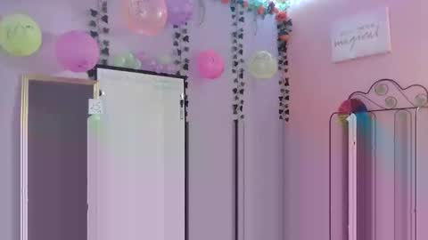 Purple2StayThnxxx online show from October 11, 7:23 pm