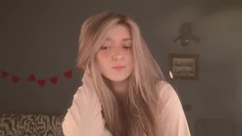 Bella online show from April 11, 5:34 am