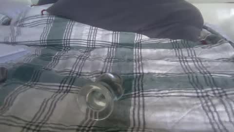 purplelotusgirl online show from April 11, 1:10 am