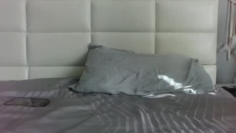 purplelotusgirl online show from April 20, 3:37 pm