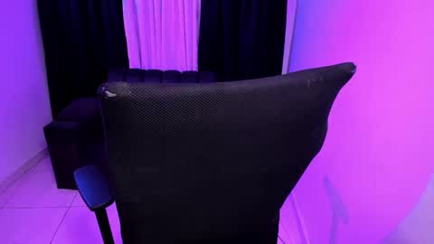 MEGANNNN online show from April 16, 2:56 am