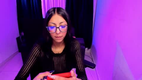 Snapshot of purplemegan chatting on May 28, 2:53 am MEGANNNN online show from May 28, 2:53 am