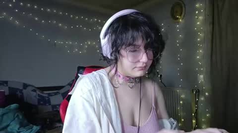 purrfectchaosss online show from April 20, 11:50 pm