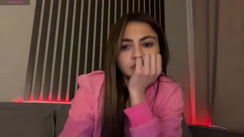 Snapshot of purrpaw chatting on March 6, 3:52 pm Zendaya online show from March 6, 3:52 pm