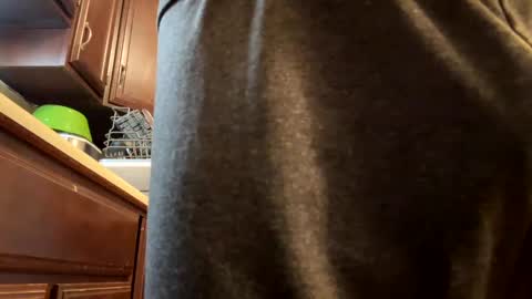 puss123176428 online show from December 18, 11:08 pm