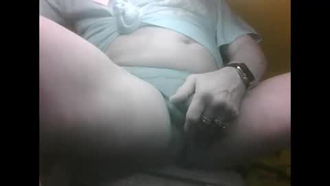 puss123176428 online show from December 22, 11:41 pm