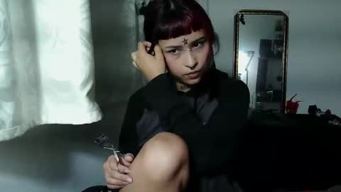 Katiux online show from October 12, 11:37 pm