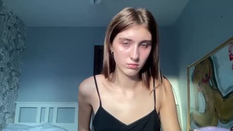 Snapshot of pussygir007 chatting on December 20, 8:17 am pussygirl007 online show from December 20, 8:17 am