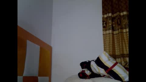 Snapshot of pussygoddess2 chatting on February 11, 1:32 am pussygoddess2 online show from February 11, 1:32 am