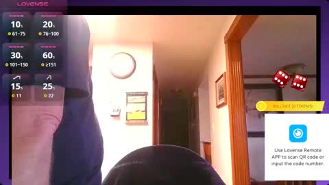 pussylover1365 online show from February 19, 9:33 pm