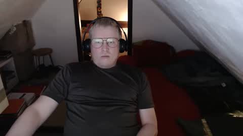 pussylovercb online show from March 22, 9:40 pm