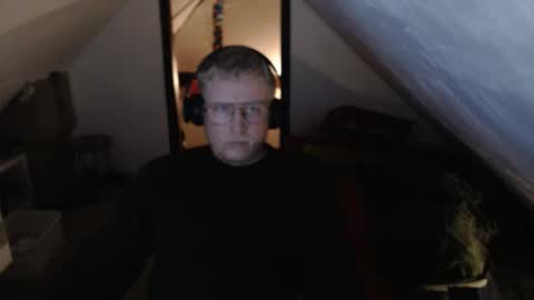 pussylovercb online show from April 12, 8:03 pm