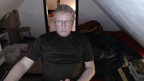 pussylovercb online show from April 17, 2:42 pm