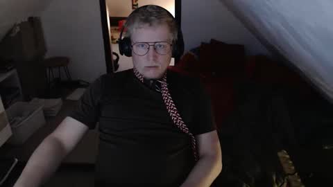 pussylovercb online show from April 30, 7:04 am
