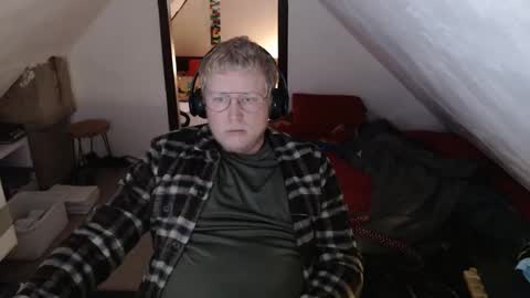 pussylovercb online show from May 11, 8:53 am