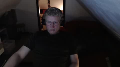 pussylovercb online show from May 18, 9:20 pm