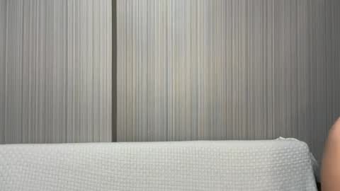 Lina online show from November 6, 8:10 pm