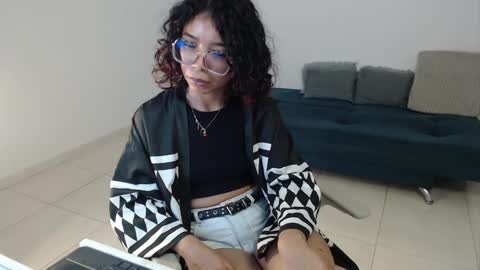 Snapshot of putakusan chatting on March 9, 5:55 am Izumi online show from March 9, 5:55 am