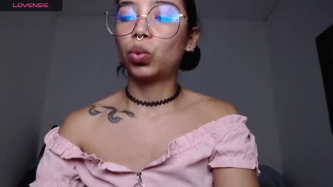 Snapshot of putakusan chatting on September 12, 3:50 am Izumi online show from September 12, 3:50 am