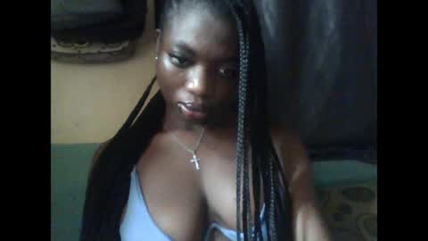 Snapshot of pweedy_ora chatting on June 12, 10:14 am ora online show from June 12, 10:14 am