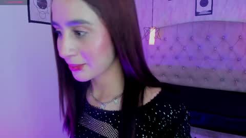 Snapshot of pynky_berry chatting on May 26, 2:40 am pynky_berry online show from May 26, 2:40 am